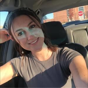 Meet your Posher, Holly